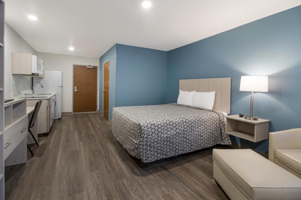 Woodspring Suites Detroit 스털링하이츠 외부 사진