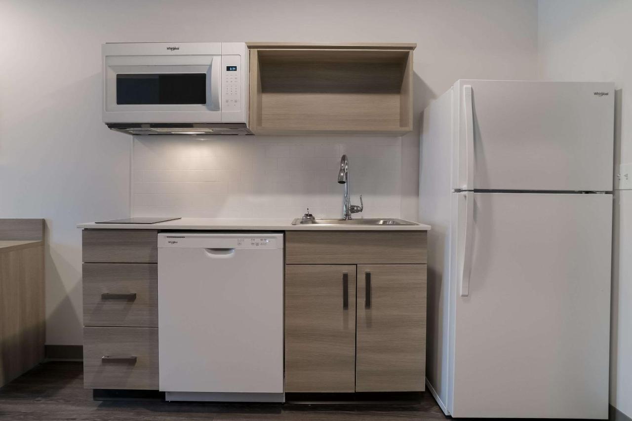 Woodspring Suites Detroit 스털링하이츠 외부 사진