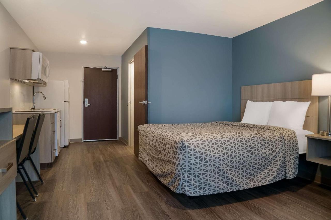 Woodspring Suites Detroit 스털링하이츠 외부 사진