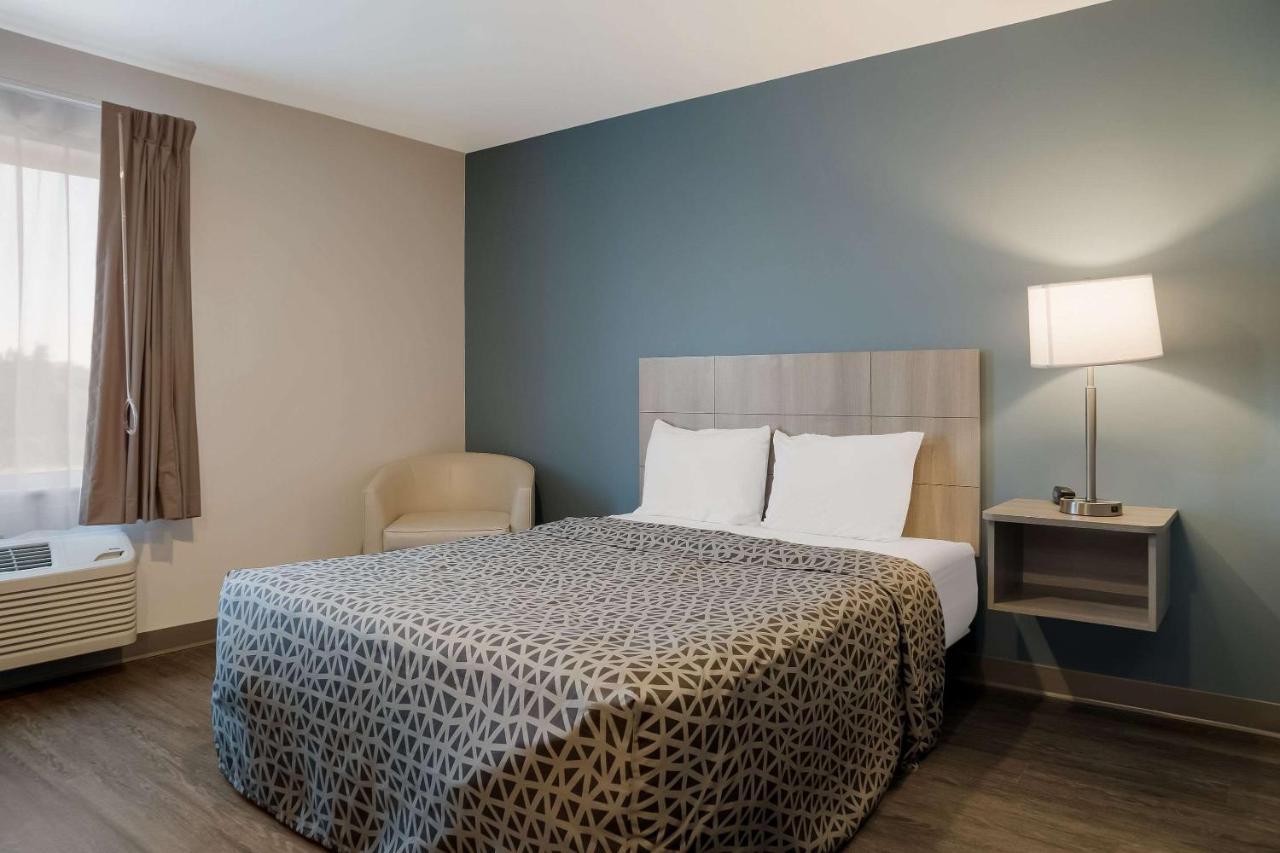 Woodspring Suites Detroit 스털링하이츠 외부 사진